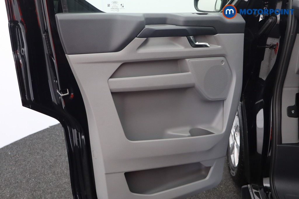 Ford Transit Custom Limited Manual Diesel Crew Bus - Stock Number (1582454) - 19th supplementary image