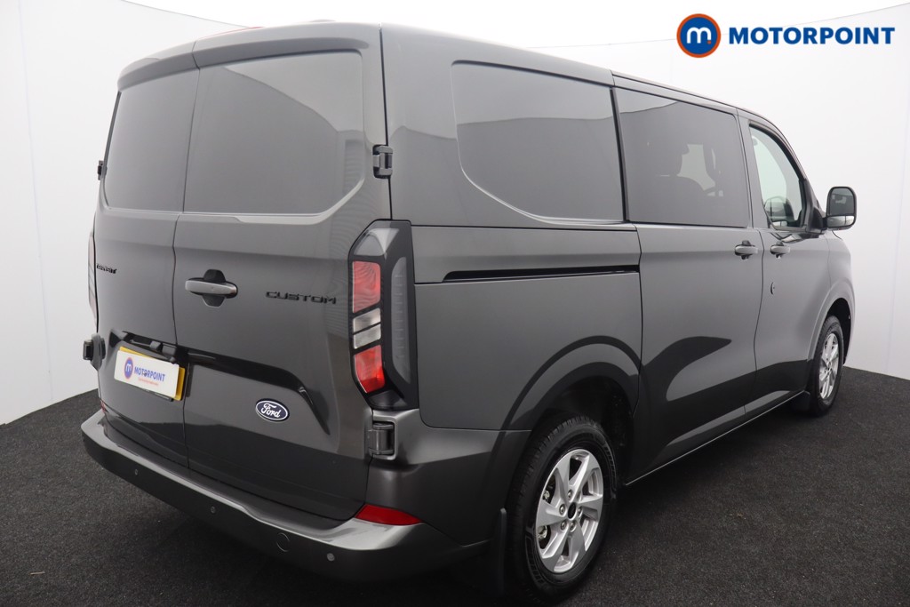 Ford Transit Custom Limited Manual Diesel Crew Bus - Stock Number (1582456) - 1st supplementary image