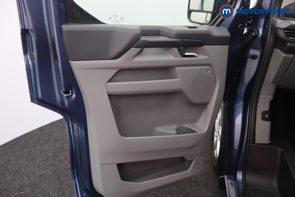 Ford Transit Custom Limited Manual Diesel Crew Bus - Stock Number (1582461) - 21st supplementary image