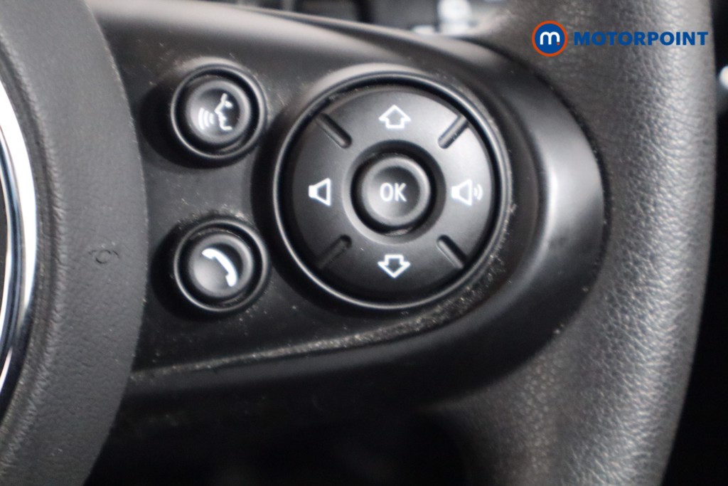 Mini Hatchback Cooper Classic Automatic Petrol Hatchback - Stock Number (1582513) - 8th supplementary image