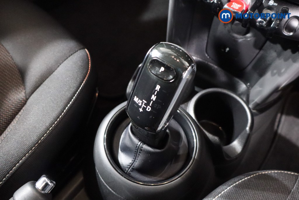 Mini Hatchback Cooper Classic Automatic Petrol Hatchback - Stock Number (1582513) - 14th supplementary image