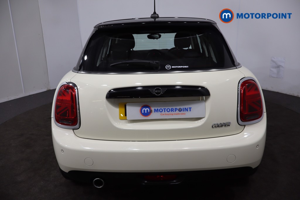 Mini Hatchback Cooper Classic Automatic Petrol Hatchback - Stock Number (1582513) - 38th supplementary image