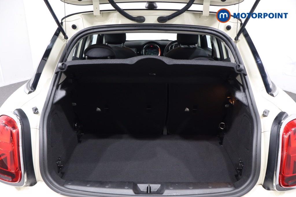 Mini Hatchback Cooper Classic Automatic Petrol Hatchback - Stock Number (1582513) - 39th supplementary image