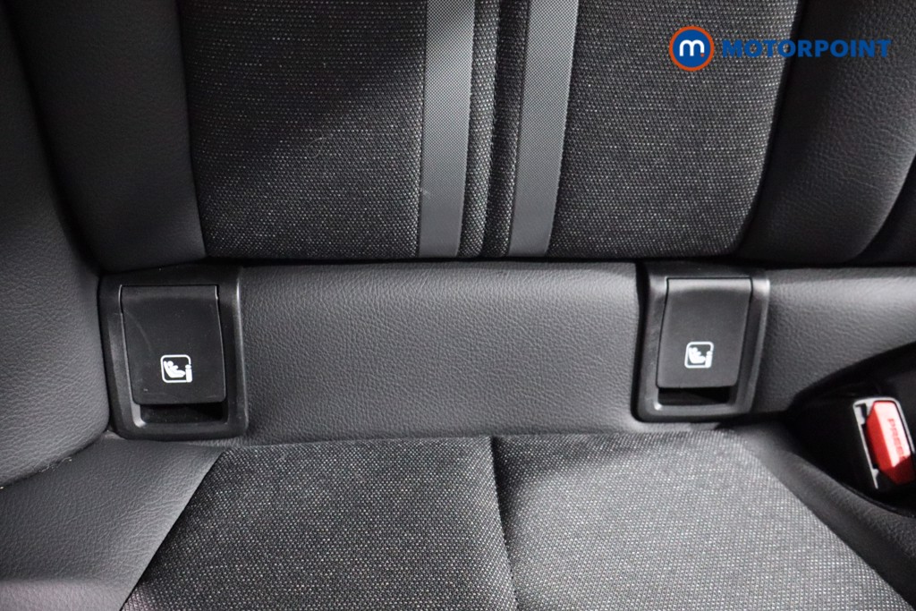 BMW 2 Series Sport Automatic Petrol Saloon - Stock Number (1582536) - 28th supplementary image