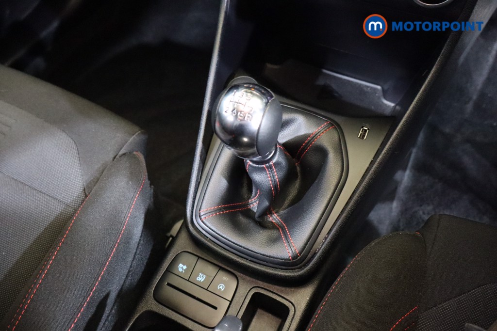 Ford Fiesta St-Line Manual Petrol Hatchback - Stock Number (1582604) - 11th supplementary image
