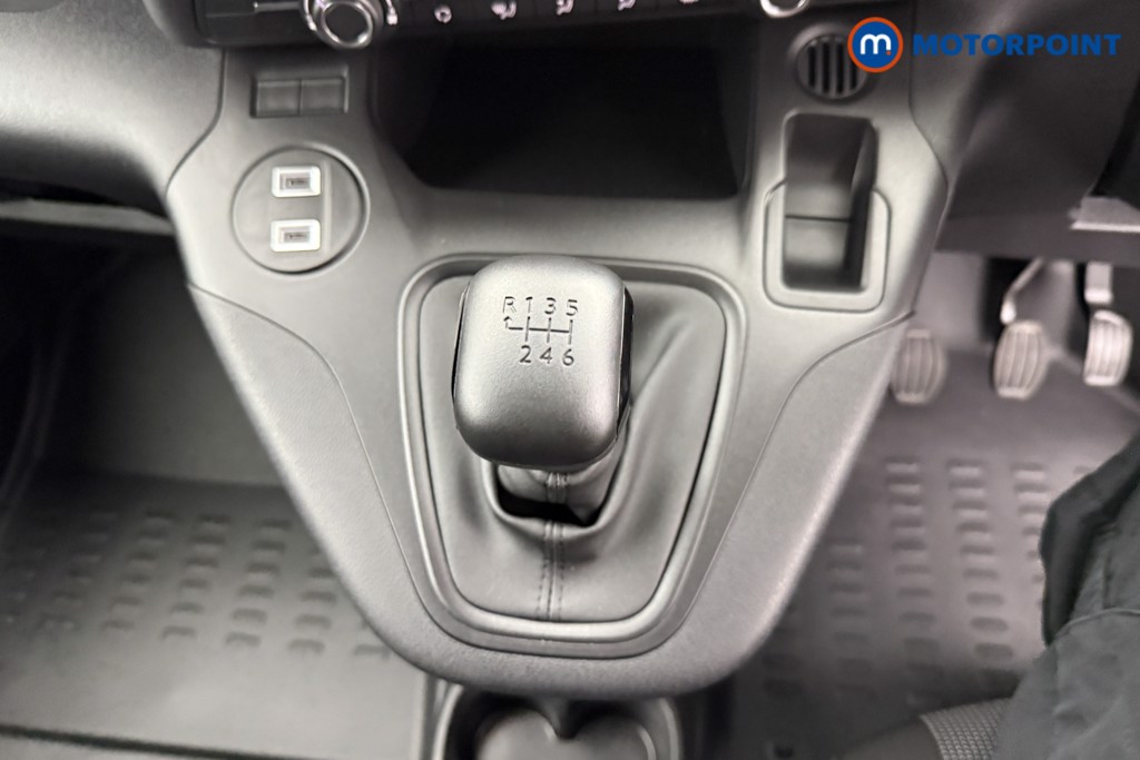 Citroen Berlingo Enterprise Manual Diesel Crew Bus - Stock Number (1582764) - 7th supplementary image