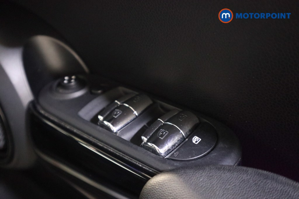 Mini Hatchback Cooper S Classic Automatic Petrol Hatchback - Stock Number (1582803) - 11th supplementary image