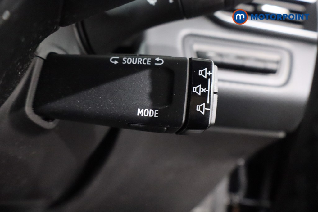Renault Clio Evolution Manual Petrol Hatchback - Stock Number (1583011) - 20th supplementary image