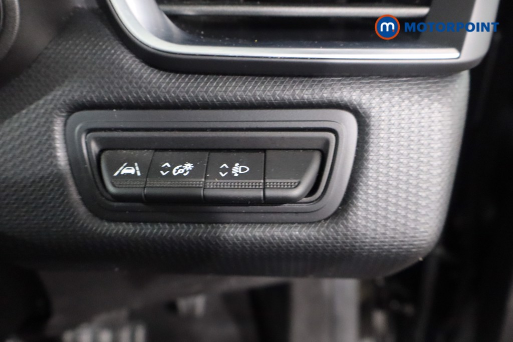 Renault Clio Evolution Manual Petrol Hatchback - Stock Number (1583011) - 23rd supplementary image