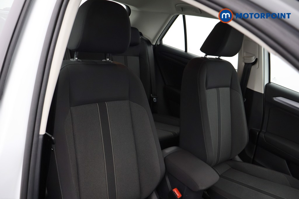 Volkswagen T-Roc Life Manual Petrol SUV - Stock Number (1583070) - 7th supplementary image