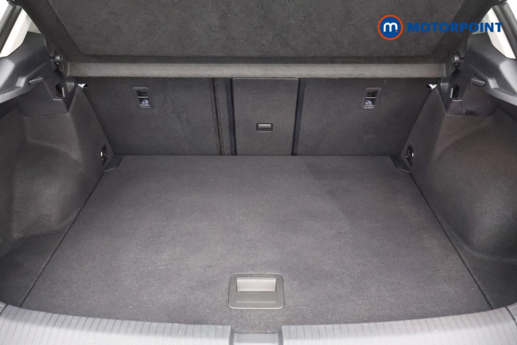Volkswagen T-Roc Life Manual Petrol SUV - Stock Number (1583070) - 9th supplementary image