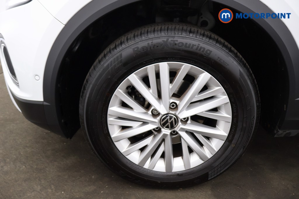 Volkswagen T-Roc Life Manual Petrol SUV - Stock Number (1583070) - 12th supplementary image