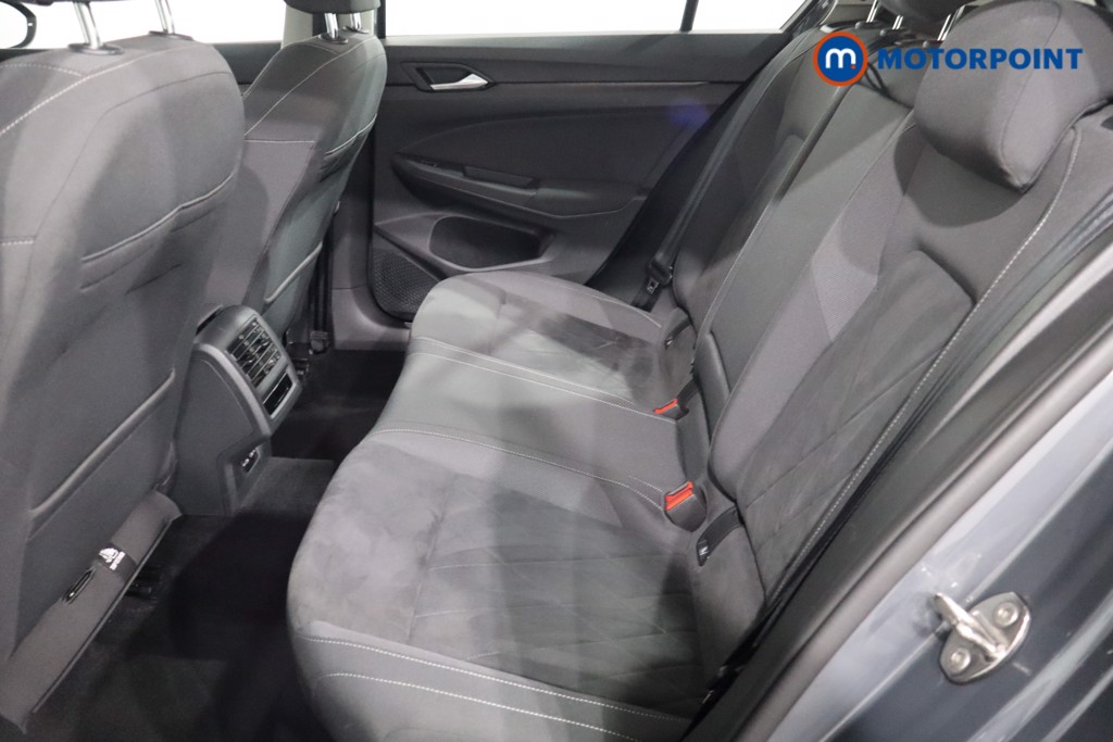 Volkswagen Golf Style Automatic Petrol Hatchback - Stock Number (1583078) - 5th supplementary image