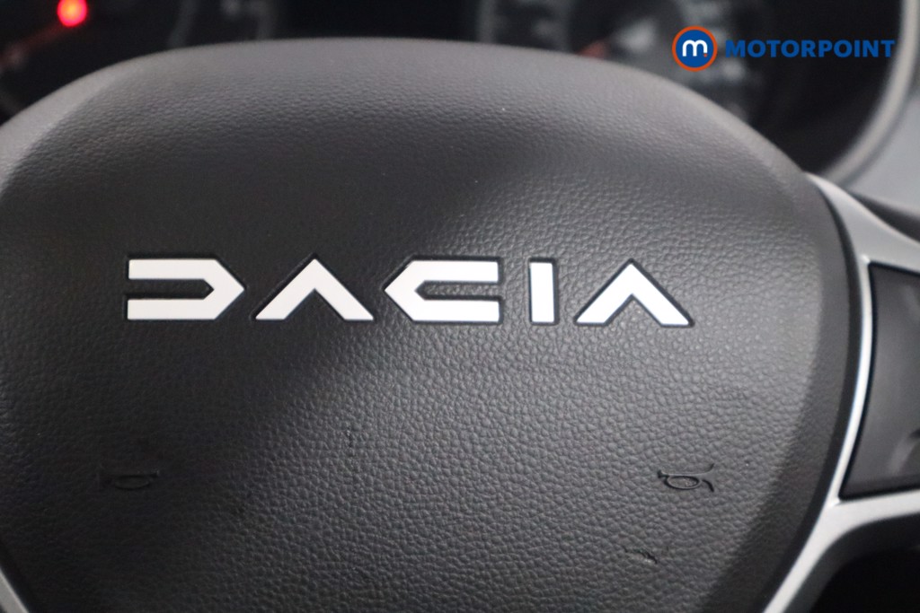 Dacia Duster Essential Manual Petrol SUV - Stock Number (1583081) - 16th supplementary image