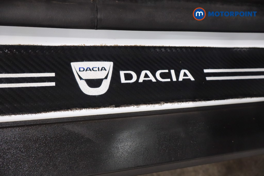 Dacia Duster Essential Manual Petrol SUV - Stock Number (1583081) - 21st supplementary image