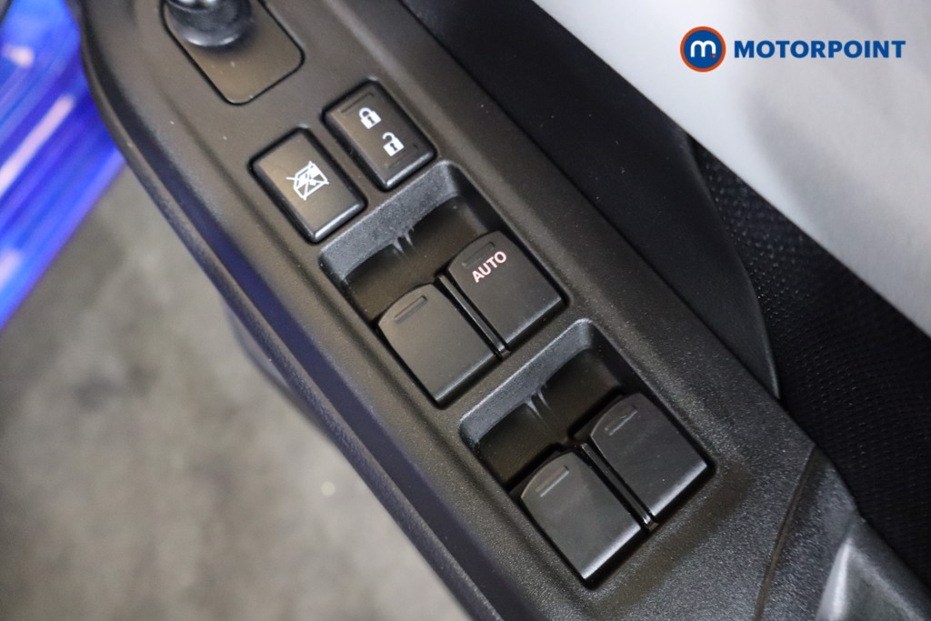 Suzuki Swift Motion Manual Petrol-Electric Hybrid Hatchback - Stock Number (1583466) - 16th supplementary image