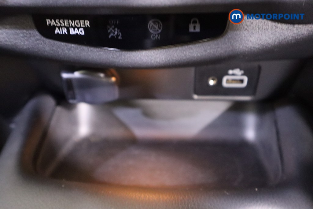 Nissan Juke N-Connecta Automatic Petrol-Electric Hybrid SUV - Stock Number (1583548) - 21st supplementary image