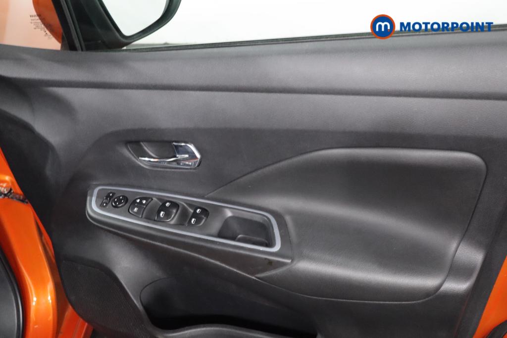 Nissan Micra Acenta Automatic Petrol Hatchback - Stock Number (1547134) - 7th supplementary image