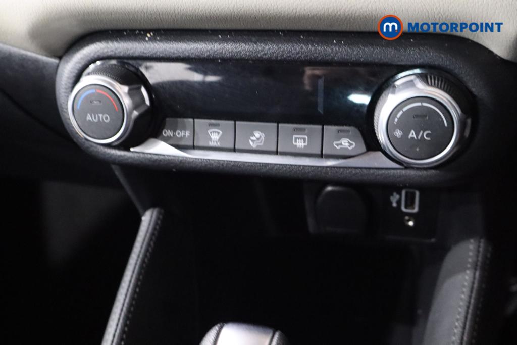 Nissan Micra Acenta Automatic Petrol Hatchback - Stock Number (1547134) - 14th supplementary image
