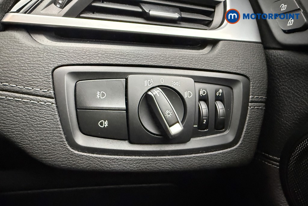 BMW X1 Sport Automatic Petrol SUV - Stock Number (1564165) - 17th supplementary image
