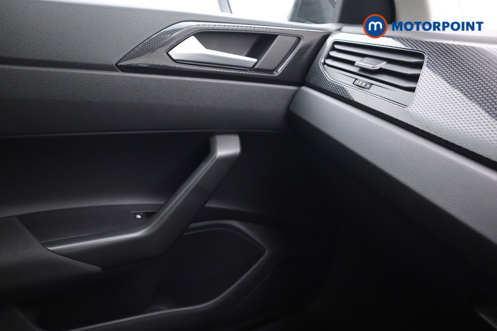 Volkswagen Polo Life Manual Petrol Hatchback - Stock Number (1565383) - 13th supplementary image