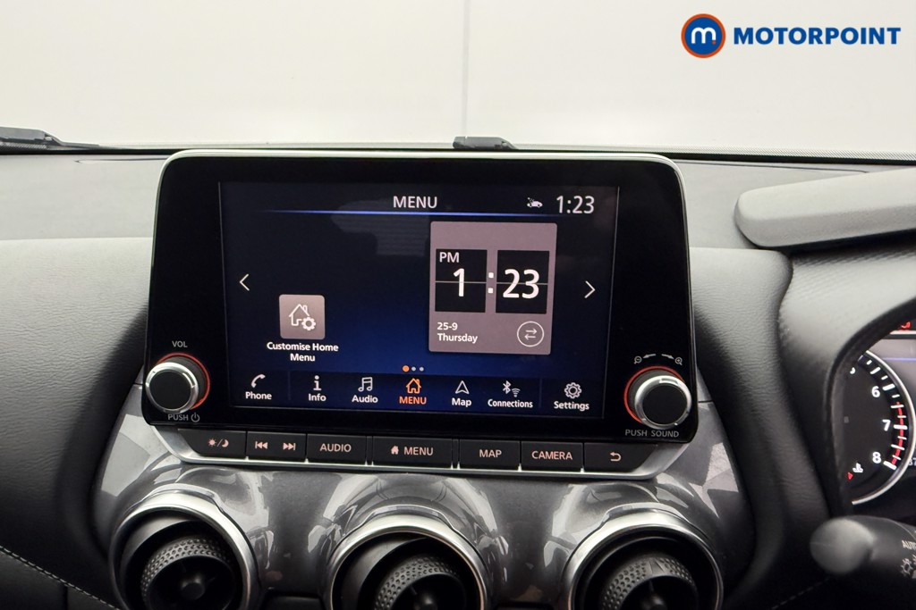 Nissan Juke N-Connecta Manual Petrol SUV - Stock Number (1566119) - 10th supplementary image