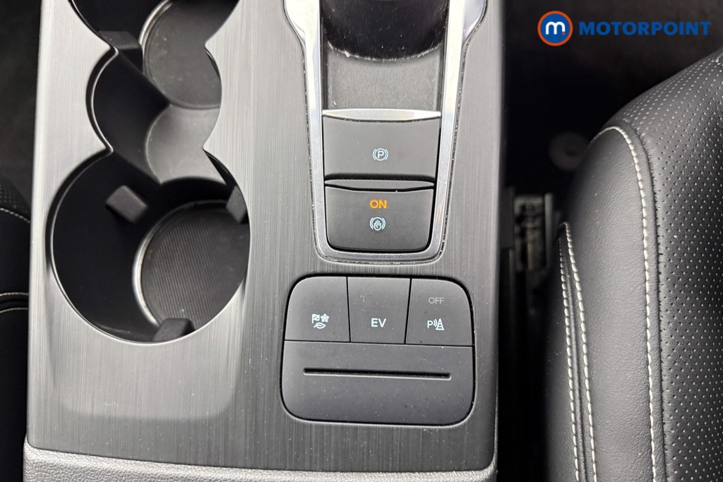 Ford Kuga Vignale Automatic Petrol Plug-In Hybrid SUV - Stock Number (1571877) - 12th supplementary image