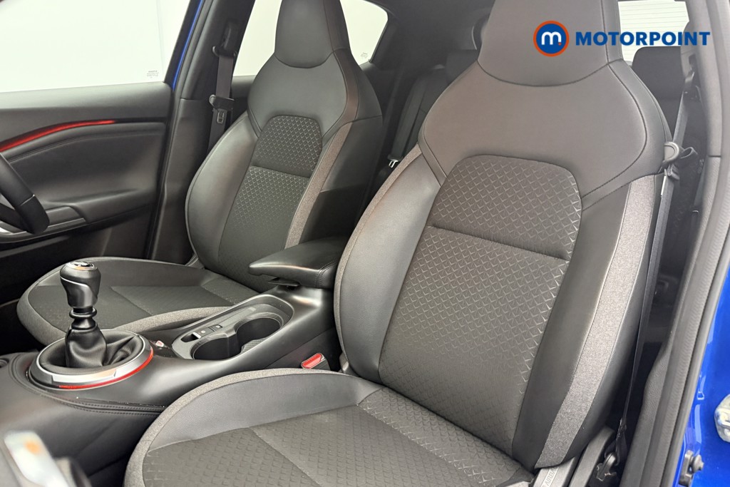 Nissan Juke N-Connecta Manual Petrol SUV - Stock Number (1571903) - 3rd supplementary image