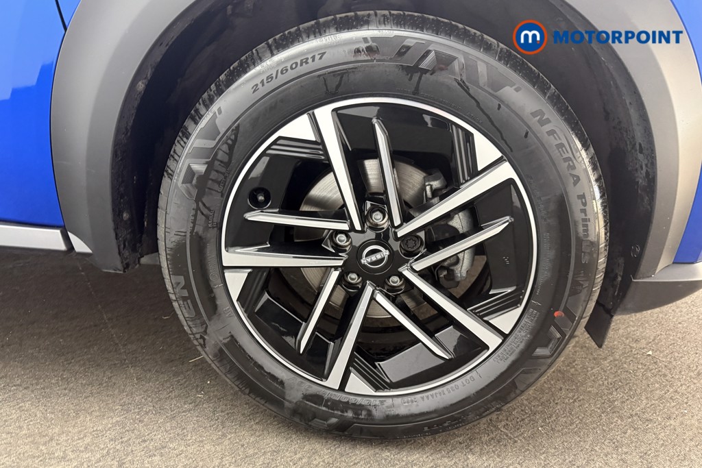 Nissan Juke N-Connecta Manual Petrol SUV - Stock Number (1571903) - 24th supplementary image