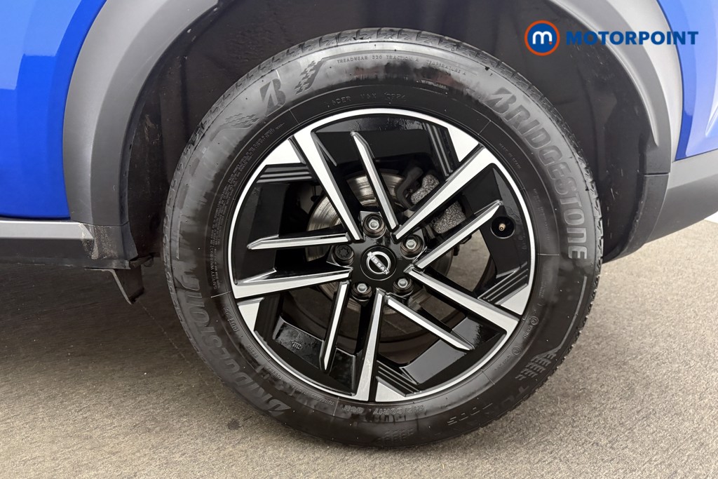 Nissan Juke N-Connecta Manual Petrol SUV - Stock Number (1571903) - 26th supplementary image