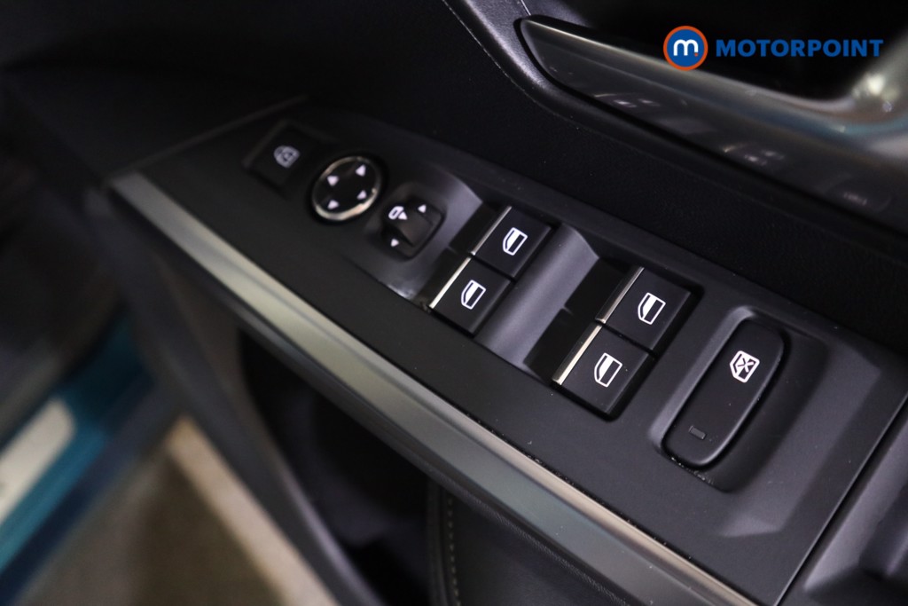 Peugeot 3008 GT Automatic Electric SUV - Stock Number (1572105) - 9th supplementary image