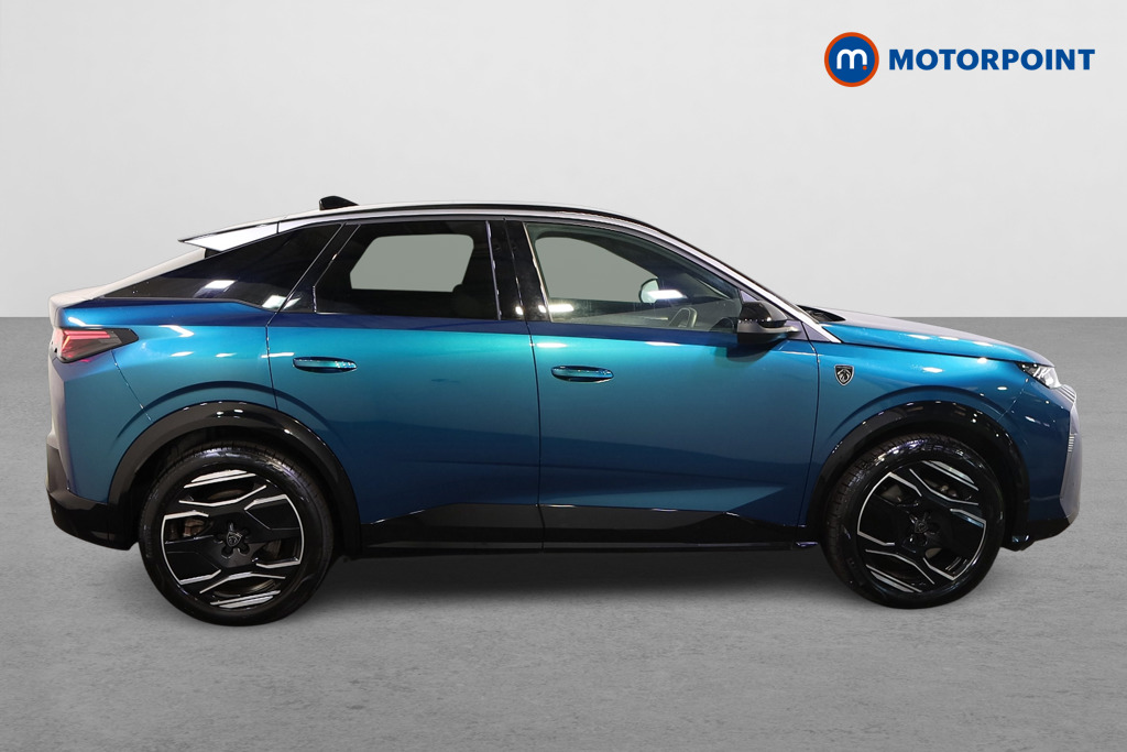Peugeot 3008 GT Automatic Electric SUV - Stock Number (1572105) - Drivers side