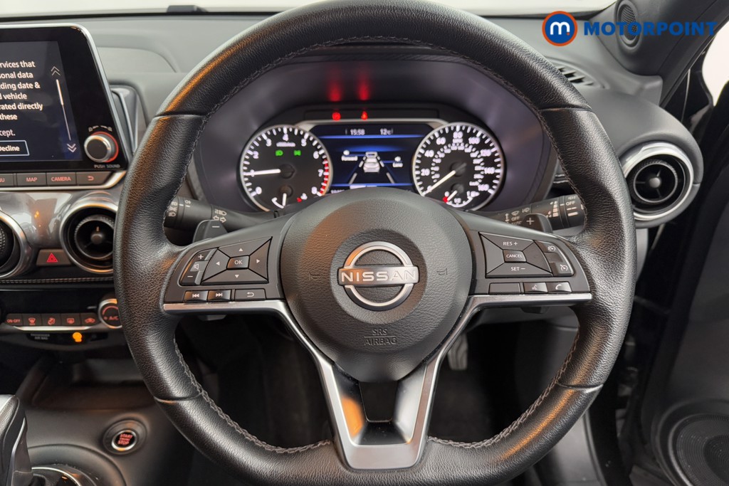 Nissan Juke N-Connecta Automatic Petrol SUV - Stock Number (1572656) - 3rd supplementary image