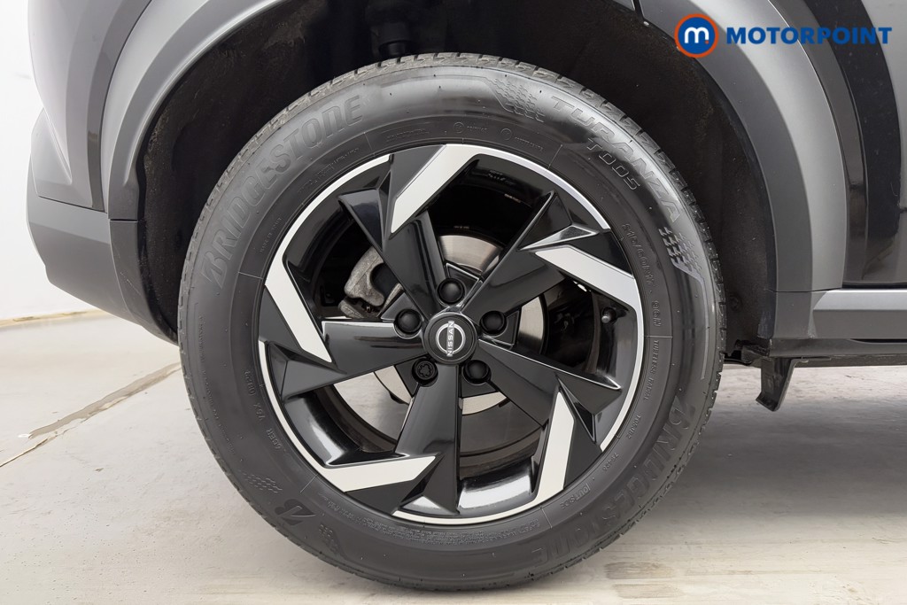 Nissan Juke N-Connecta Automatic Petrol SUV - Stock Number (1572656) - 31st supplementary image