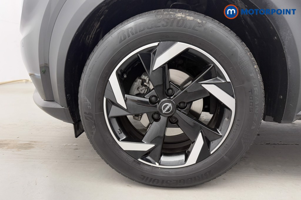 Nissan Juke N-Connecta Automatic Petrol SUV - Stock Number (1572656) - 33rd supplementary image