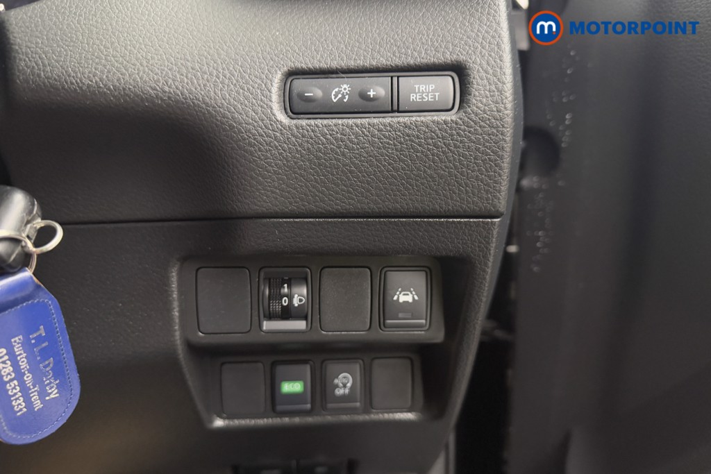 Nissan Qashqai Acenta Premium Automatic Petrol SUV - Stock Number (1572697) - 11th supplementary image