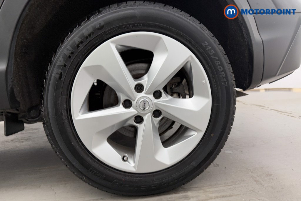 Nissan Qashqai Acenta Premium Automatic Petrol SUV - Stock Number (1572697) - 26th supplementary image