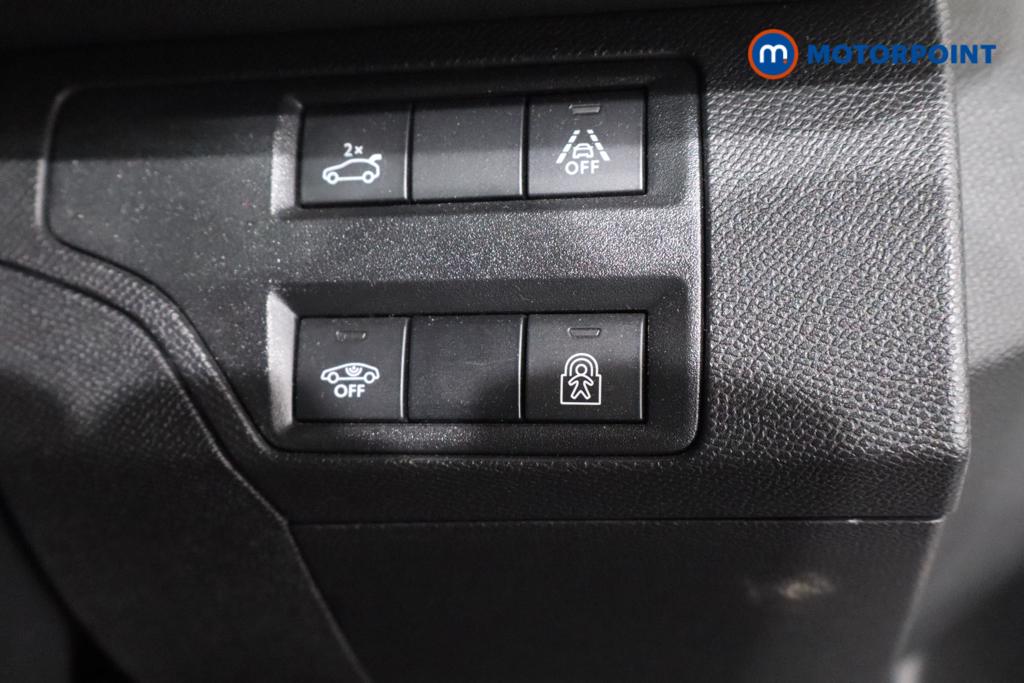 Peugeot 3008 GT Manual Petrol SUV - Stock Number (1573825) - 12th supplementary image