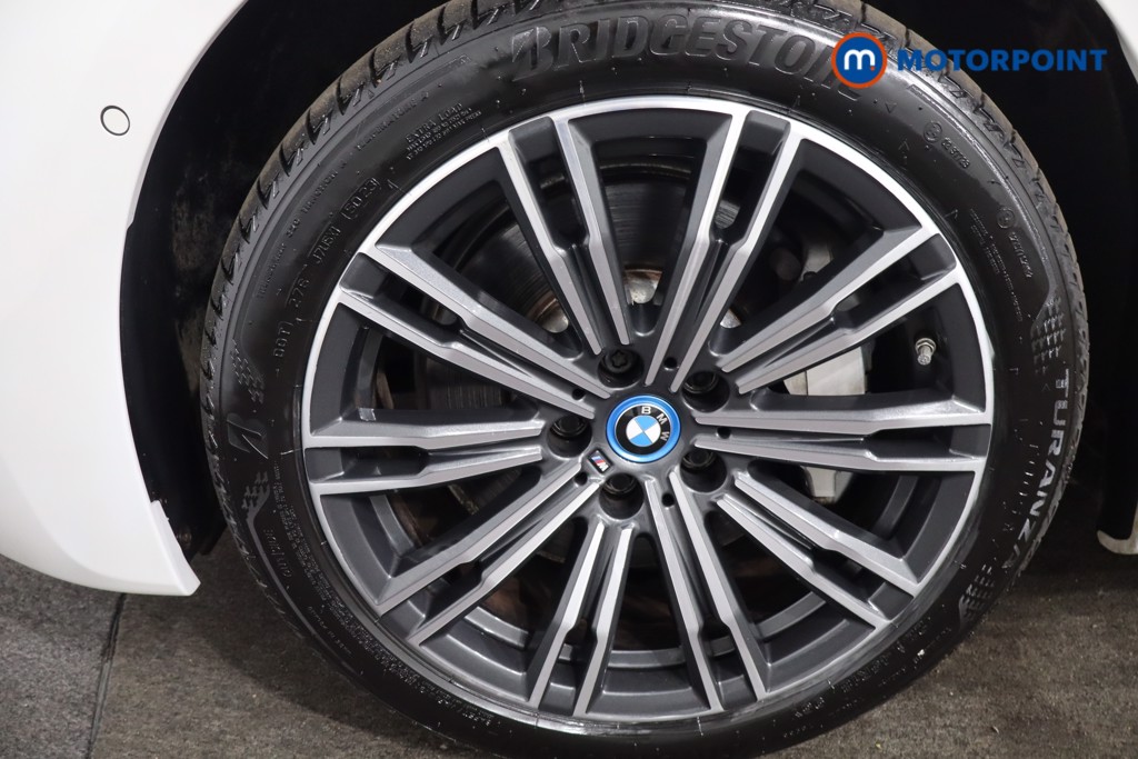 BMW 3 Series M Sport Automatic Petrol Plug-In Hybrid Estate - Stock Number (1573924) - 11th supplementary image