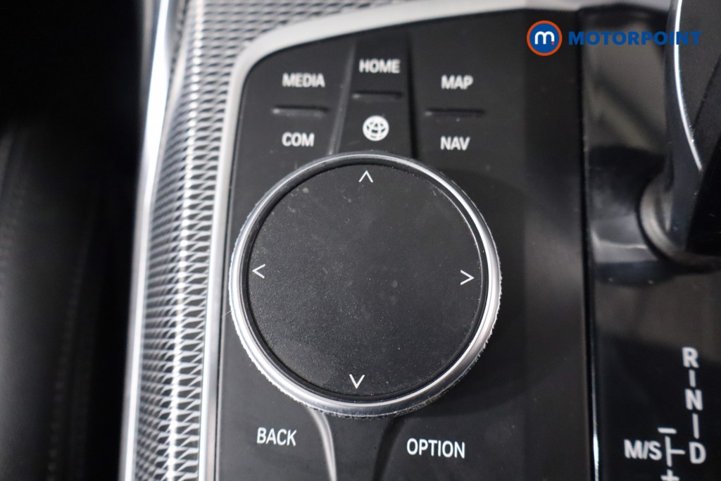 BMW 3 Series M Sport Automatic Petrol Plug-In Hybrid Estate - Stock Number (1573924) - 16th supplementary image