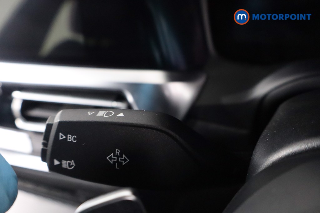 BMW 3 Series M Sport Automatic Petrol Plug-In Hybrid Estate - Stock Number (1573924) - 20th supplementary image