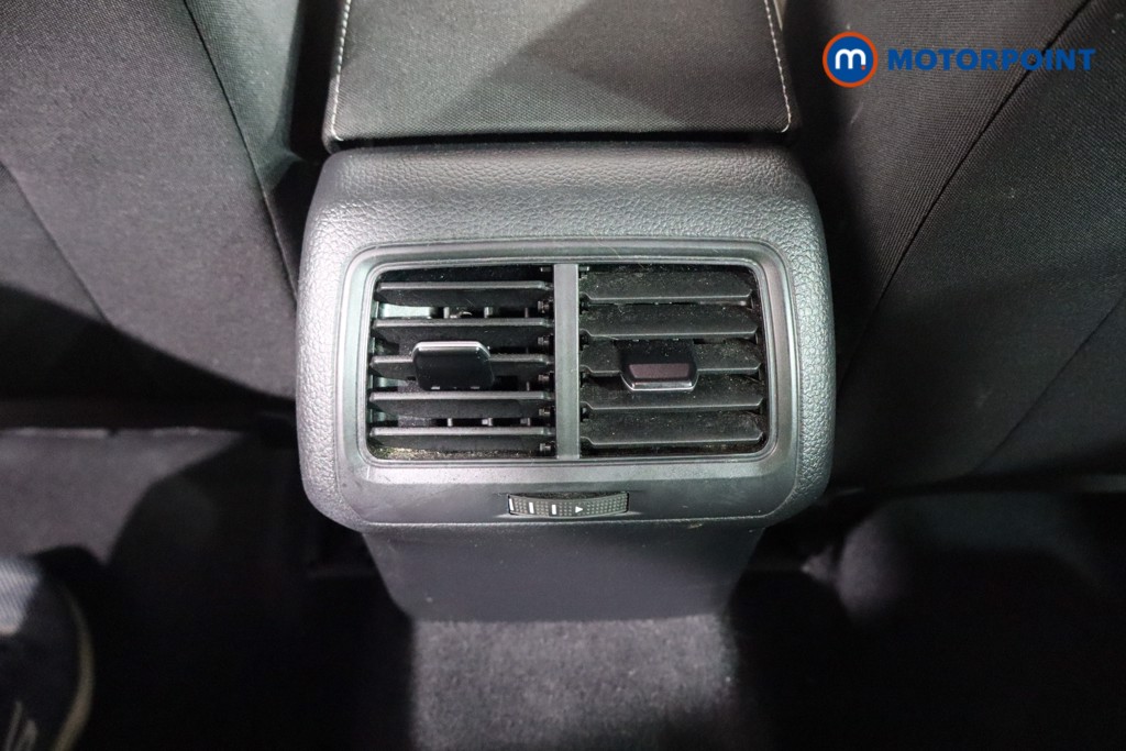 Volkswagen Golf GT Manual Petrol Hatchback - Stock Number (1574076) - 22nd supplementary image