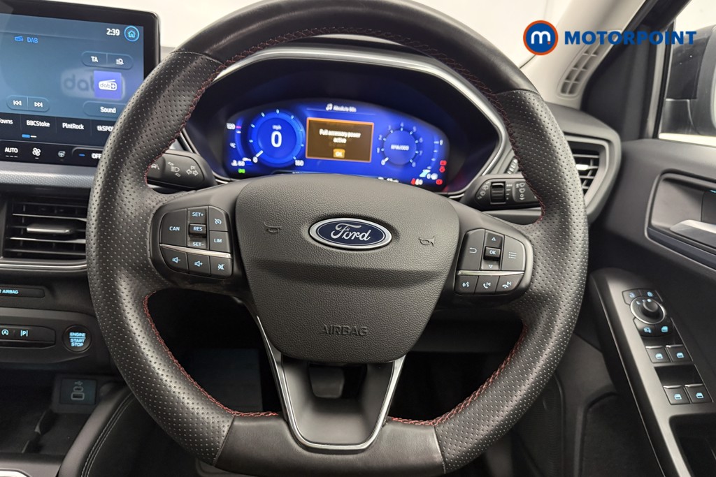 Ford Focus Active X Automatic Petrol Estate - Stock Number (1574503) - 5th supplementary image