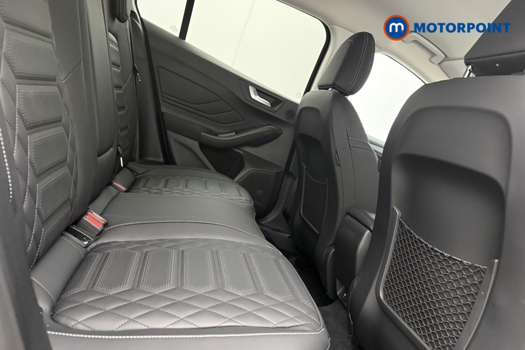 Ford Focus Active X Automatic Petrol Estate - Stock Number (1574503) - 9th supplementary image
