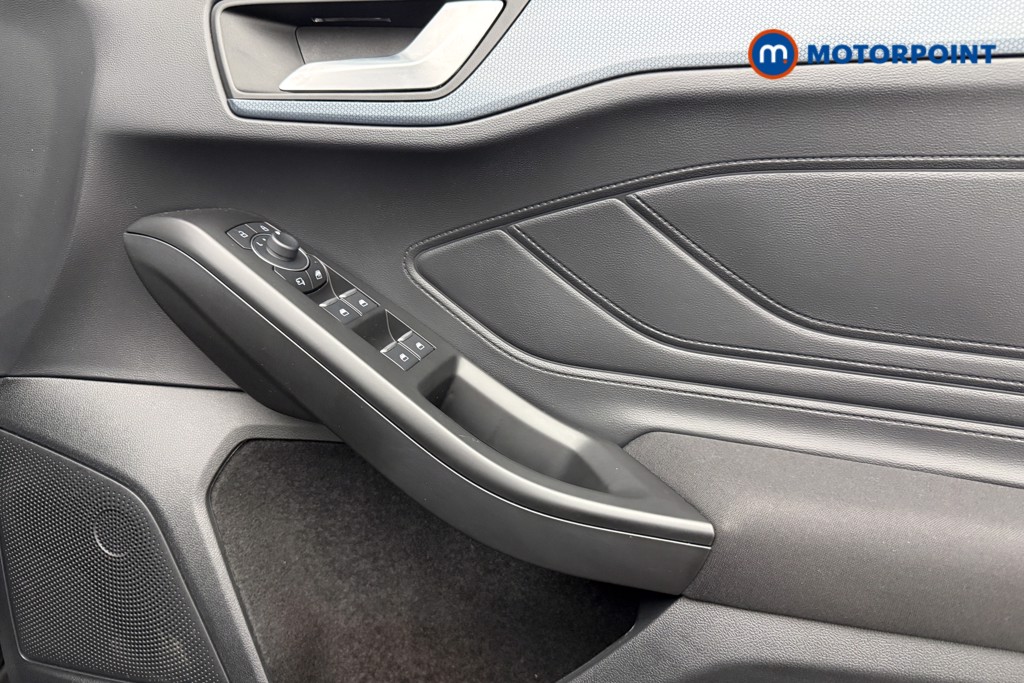 Ford Focus Active X Automatic Petrol Estate - Stock Number (1574503) - 19th supplementary image