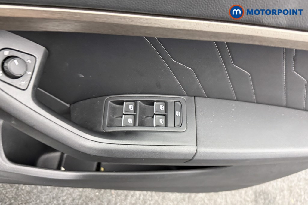 Seat Ateca Xperience Automatic Petrol SUV - Stock Number (1574654) - 18th supplementary image