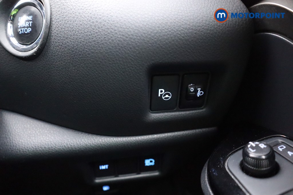 Toyota C-Hr Design Manual Petrol SUV - Stock Number (1575208) - 8th supplementary image