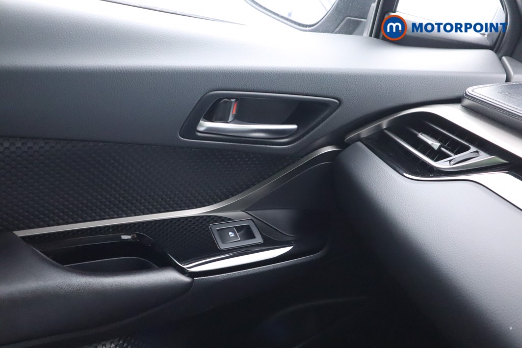 Toyota C-Hr Design Manual Petrol SUV - Stock Number (1575208) - 11th supplementary image