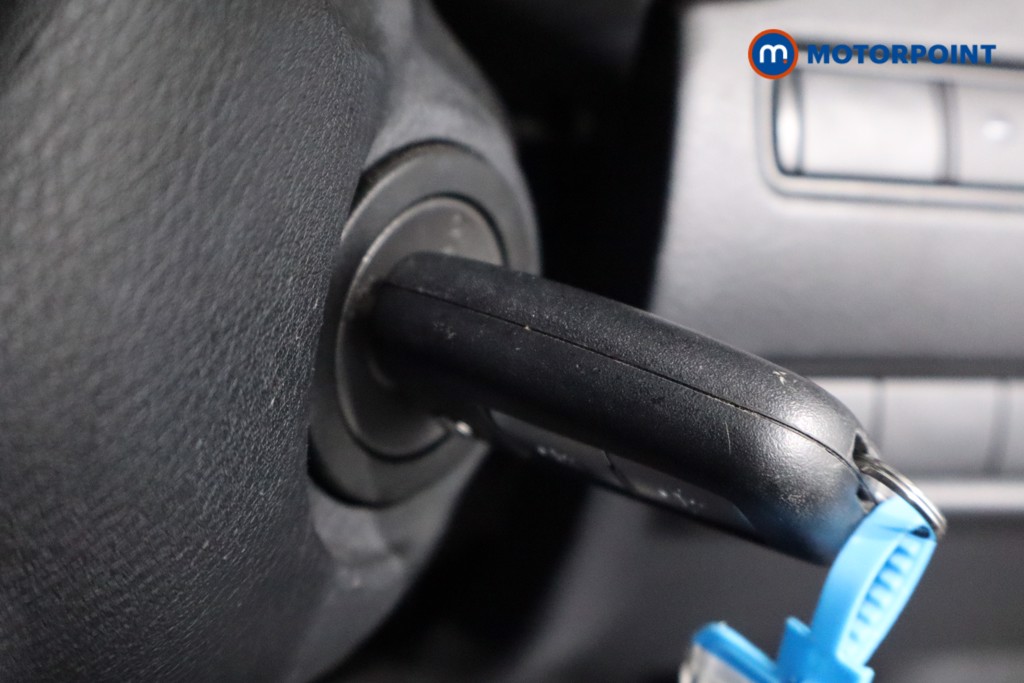 Nissan Juke Acenta Premium Automatic Petrol SUV - Stock Number (1575558) - 13th supplementary image