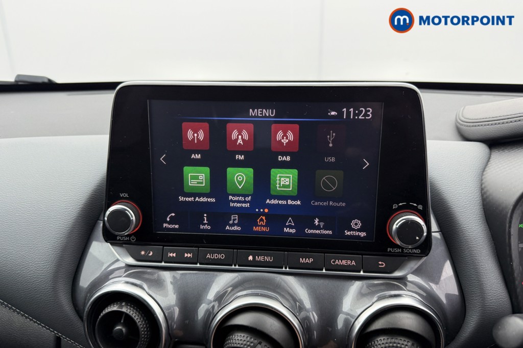 Nissan Juke Tekna Manual Petrol SUV - Stock Number (1575813) - 9th supplementary image